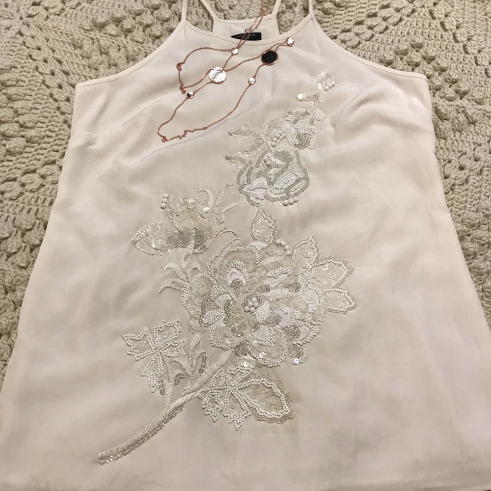 Anna Taylor top